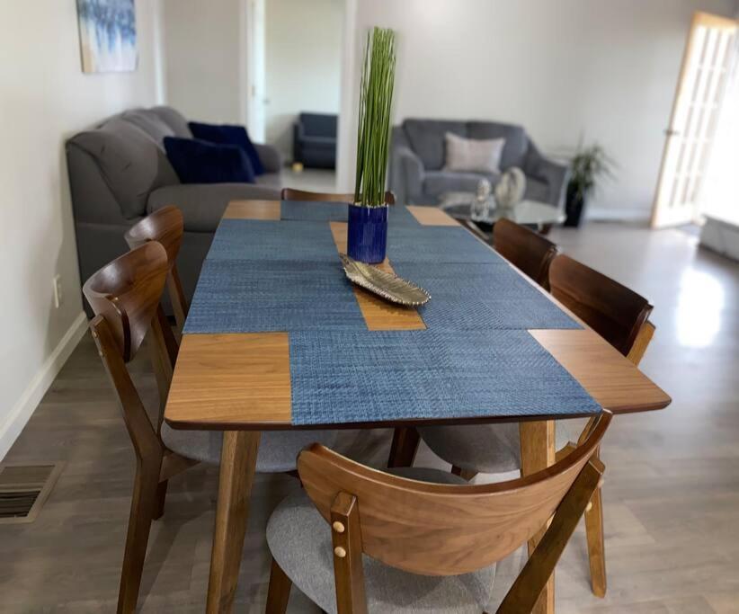 Space X ,Lax & Beaches Beautiful Guest House Gardena Luaran gambar