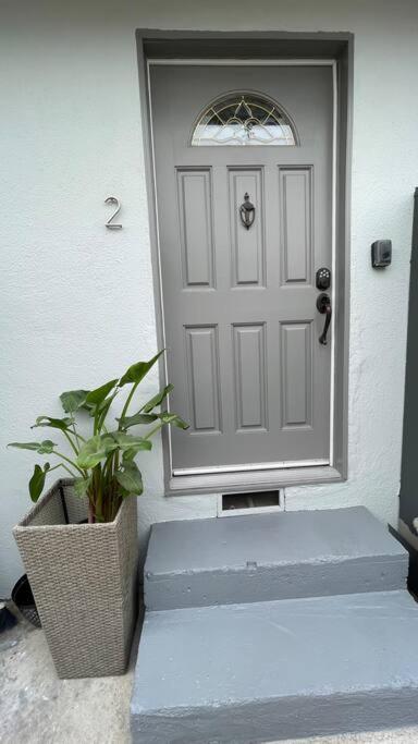 Space X ,Lax & Beaches Beautiful Guest House Gardena Luaran gambar